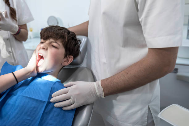Best Emergency Dental Care for Broken or Chipped Teeth in Loma, CO